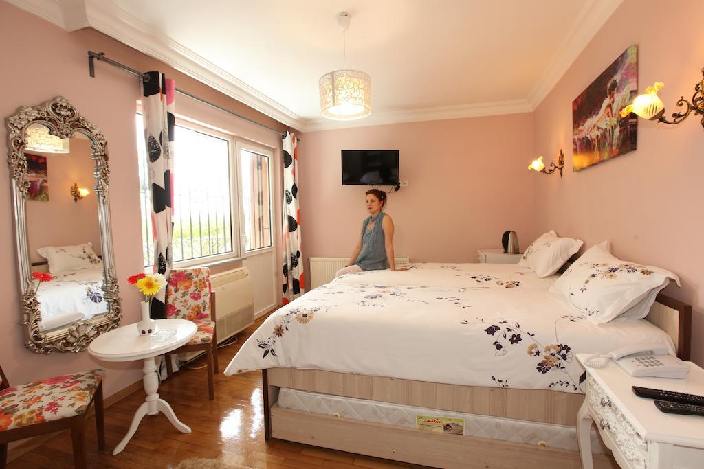 Yesim Suites Istanbul Room photo