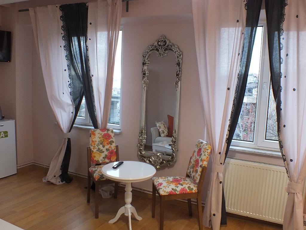 Yesim Suites Istanbul Room photo