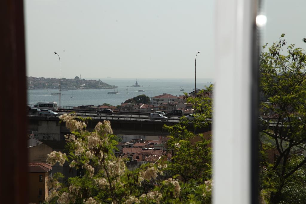 Yesim Suites Istanbul Room photo